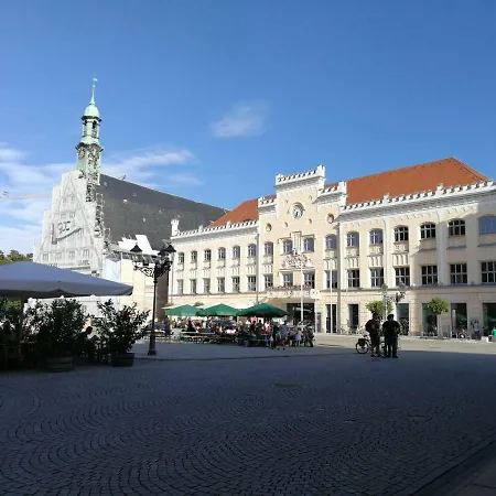 Gaeste- Und Ferienwohnung Glaeser Цвиккау Экстерьер фото