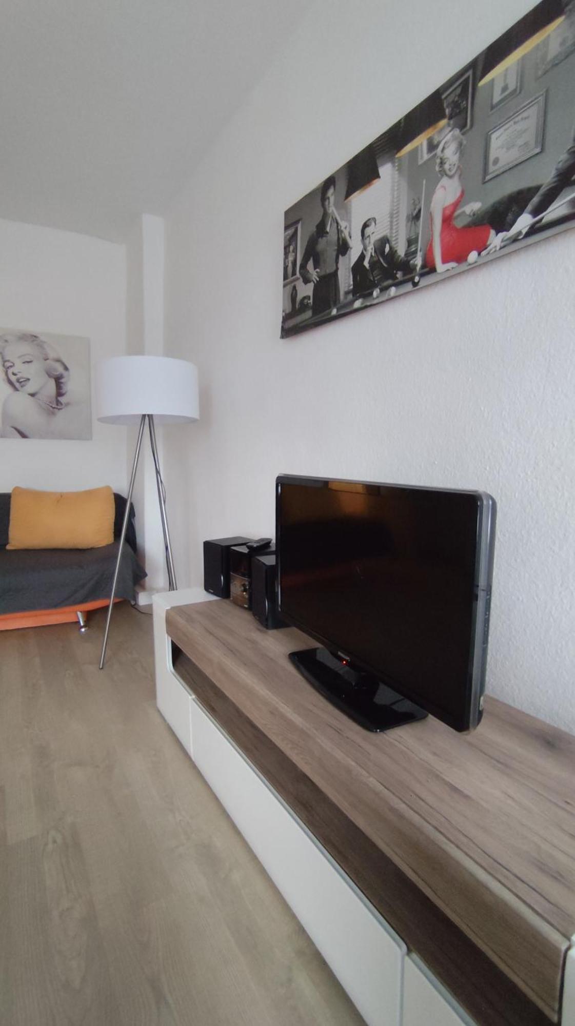 Gäste Und Gläser Apartment *